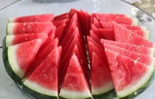 网暴网红吃瓜图片高清